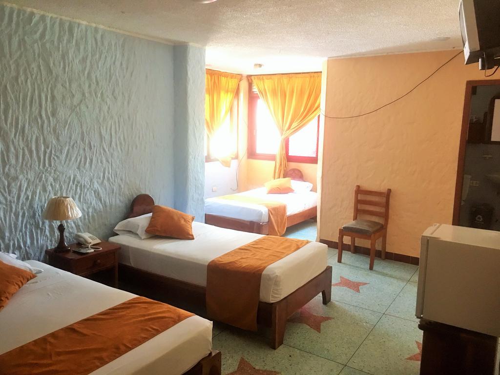 Hostal Estrella De Mar Puerto Ayora  Δωμάτιο φωτογραφία