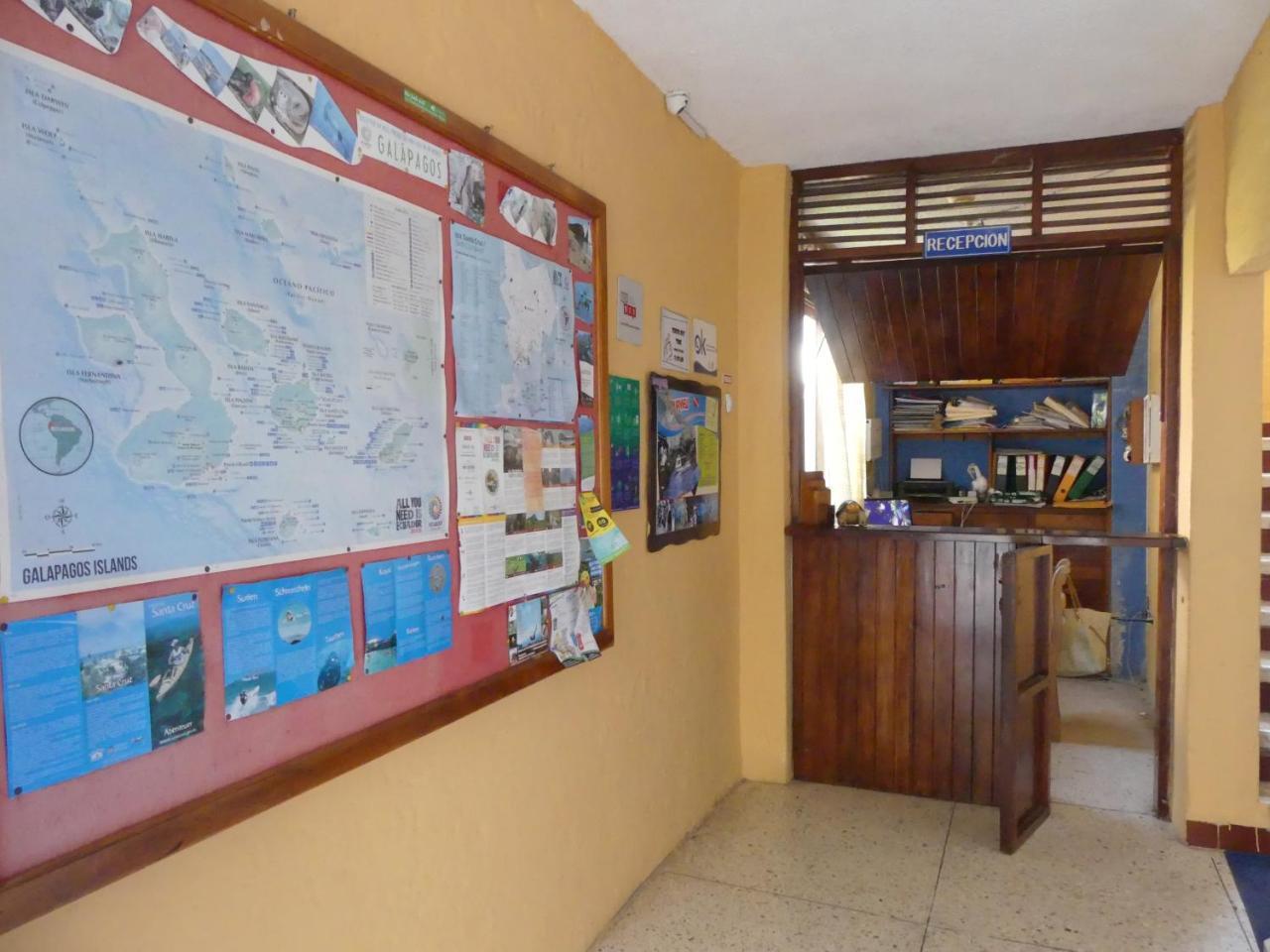 Hostal Estrella De Mar Puerto Ayora  Εξωτερικό φωτογραφία