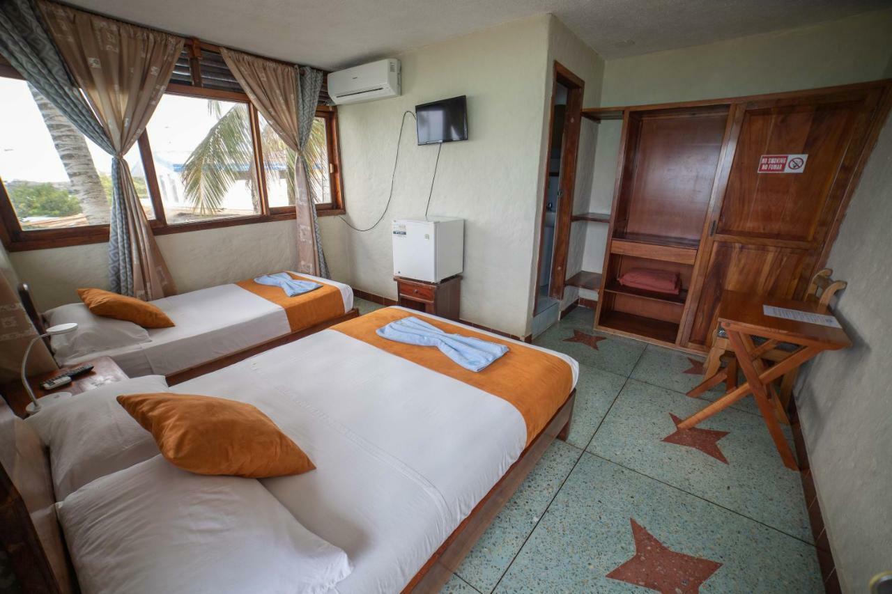 Hostal Estrella De Mar Puerto Ayora  Εξωτερικό φωτογραφία