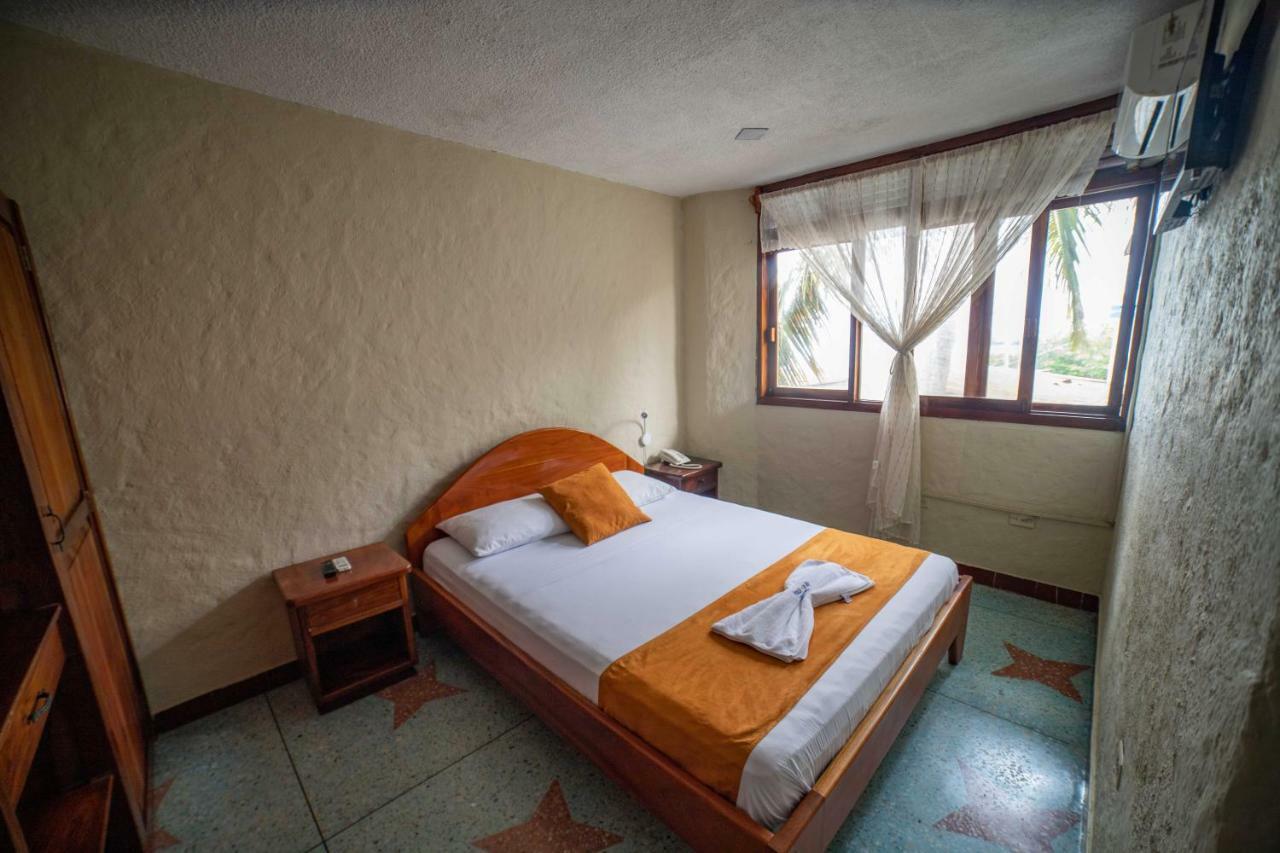 Hostal Estrella De Mar Puerto Ayora  Εξωτερικό φωτογραφία