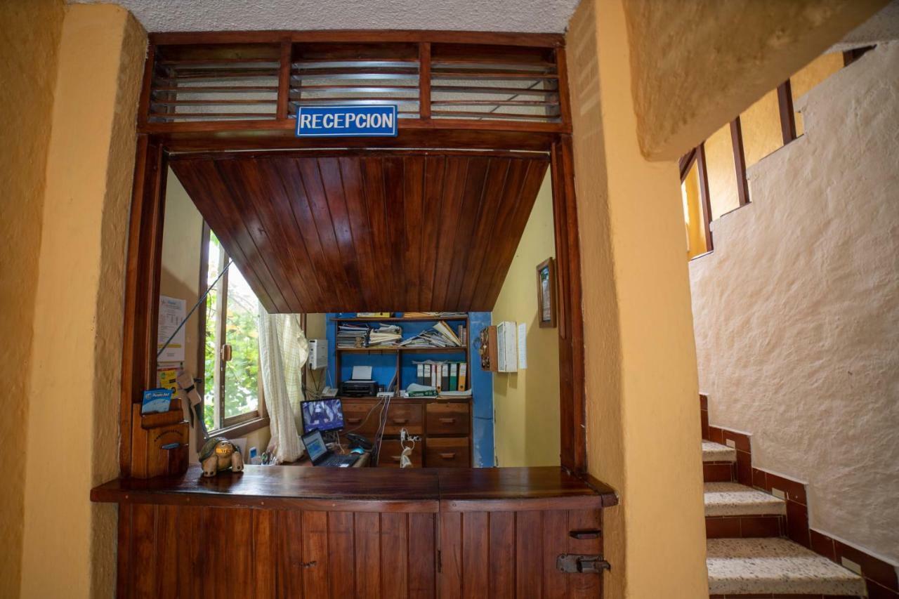Hostal Estrella De Mar Puerto Ayora  Εξωτερικό φωτογραφία